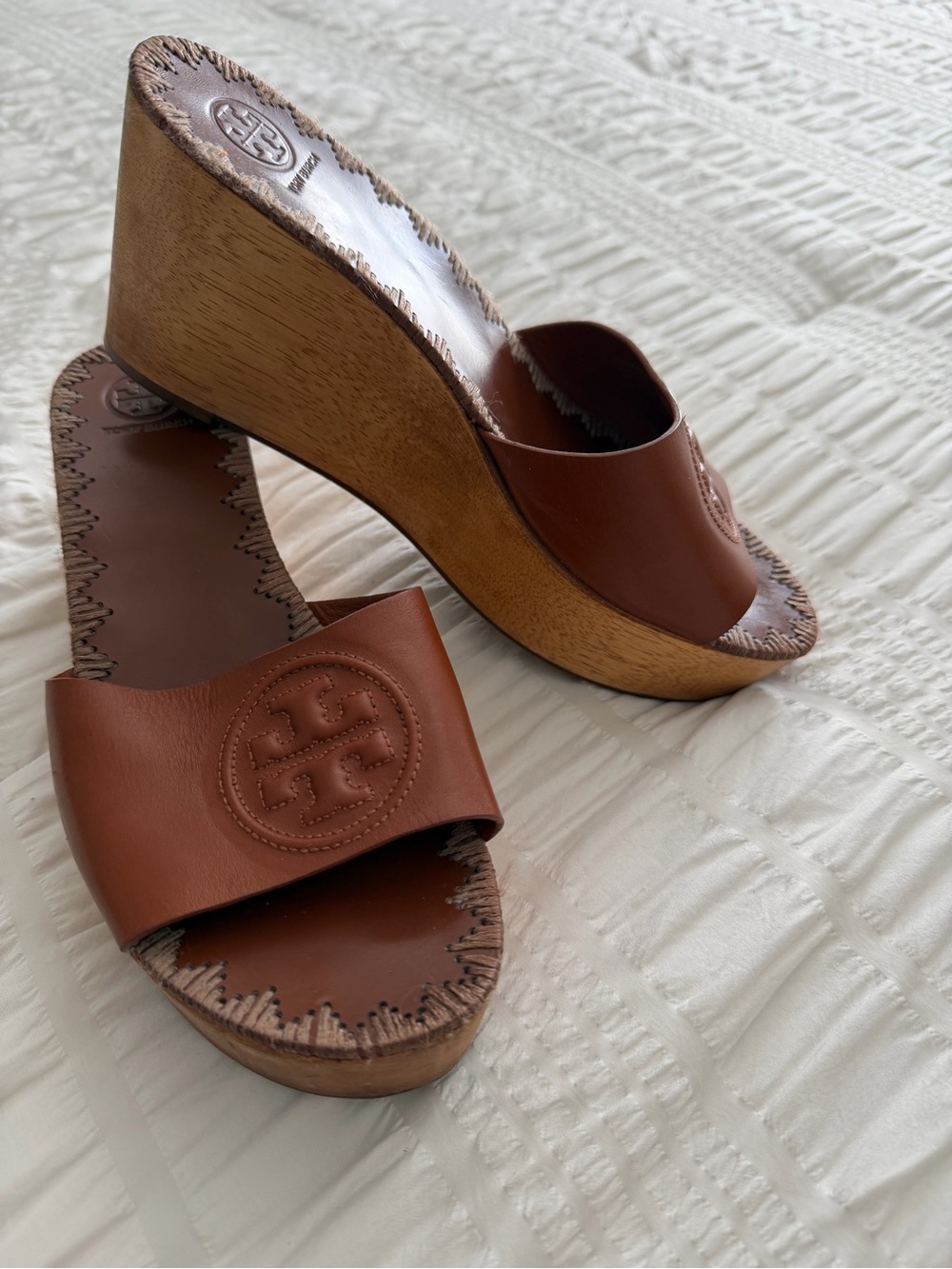 Tory Burch Cognac Leather Wedge Slide Size 9.5